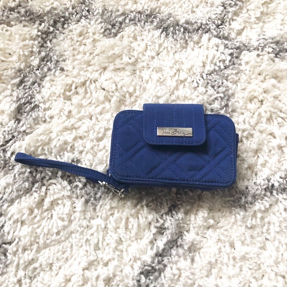 Vera Bradley Handbags - Vera Bradley Wristlet